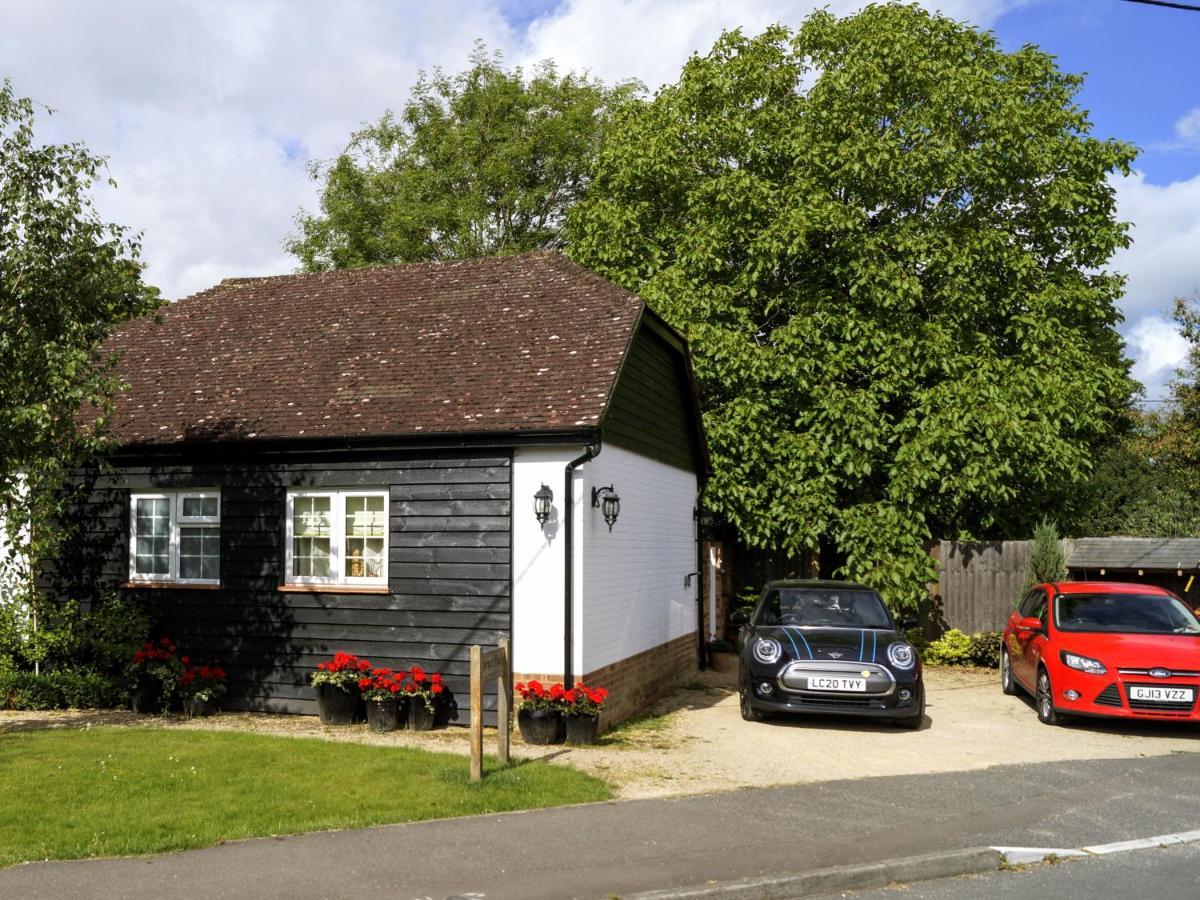 The Walnut, Meopham - A Private Retreat Rural Location Meopham (Kent) Exterior foto